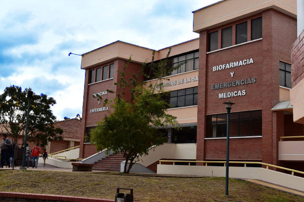 Universidad Católica de Cuenca - UCACUE